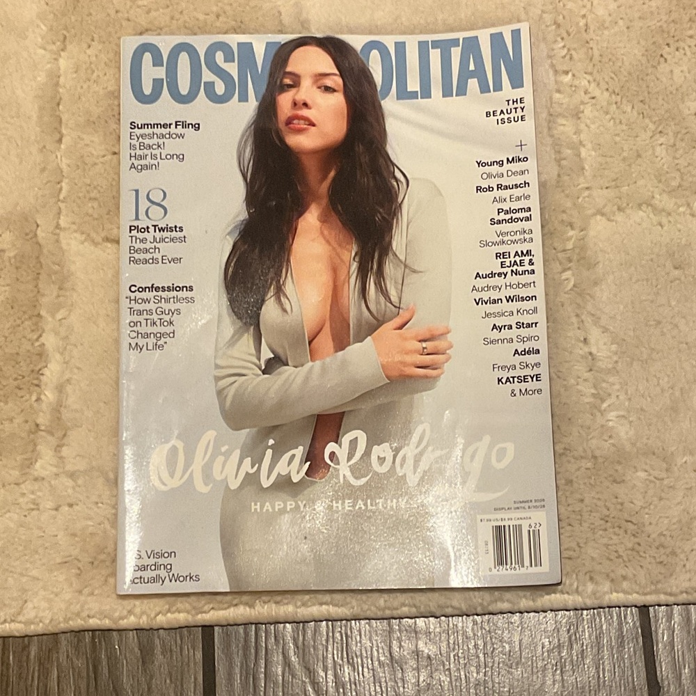 NEW Cosmopolitan Magazine Cover Olivia Rodrigo